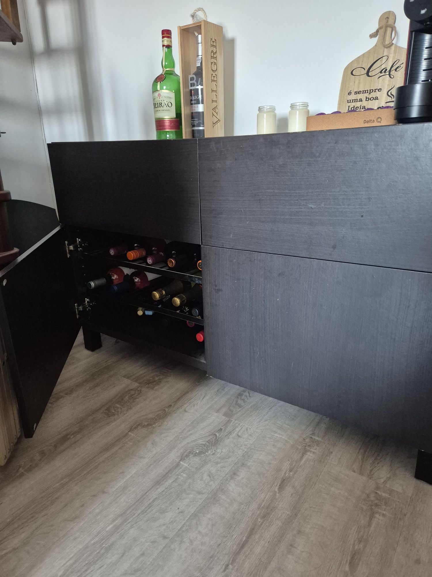 Aparador BESTA Ikea