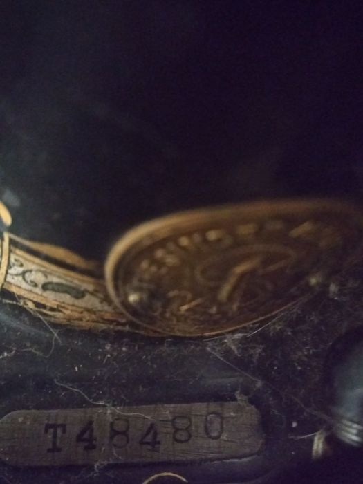 Швейная машинка singer