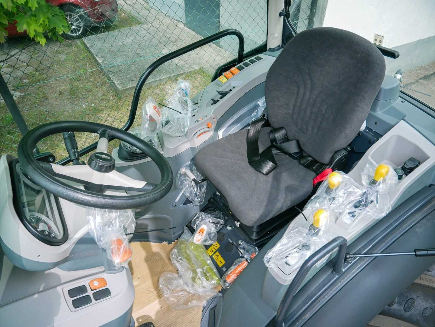 McCormick X4.100N XtraShift Nowy - Dostępny od ręki !