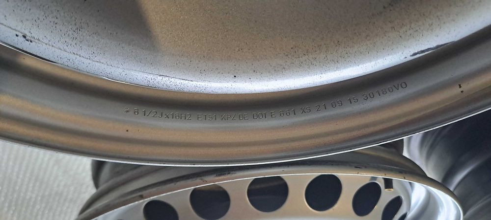 VW 7F0 T5 T6 ORG. Felgi stalowe 6,5J / 16" / 5x120 ET51 Komplet 4 szt