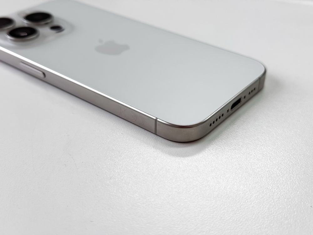 iPhone 15 Pro 256 GB White Titanium 100% Bateria Jak Nowy Sklep Gwaran