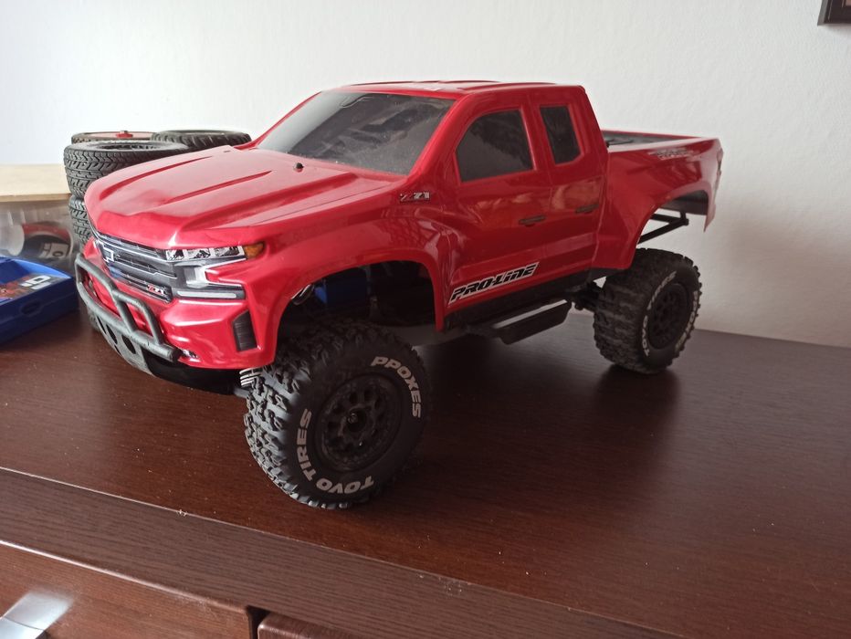 Traxxas Slash VXL 4x4. Dużo części i akcesoriów