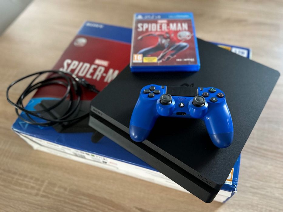PlayStation 4 1TB Slim +Pad +Gra SpiderMan