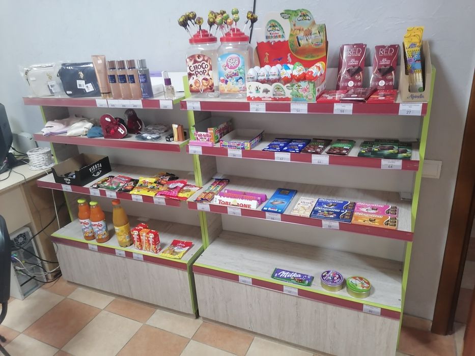 Продам торгове обладнання стелажі дсп
