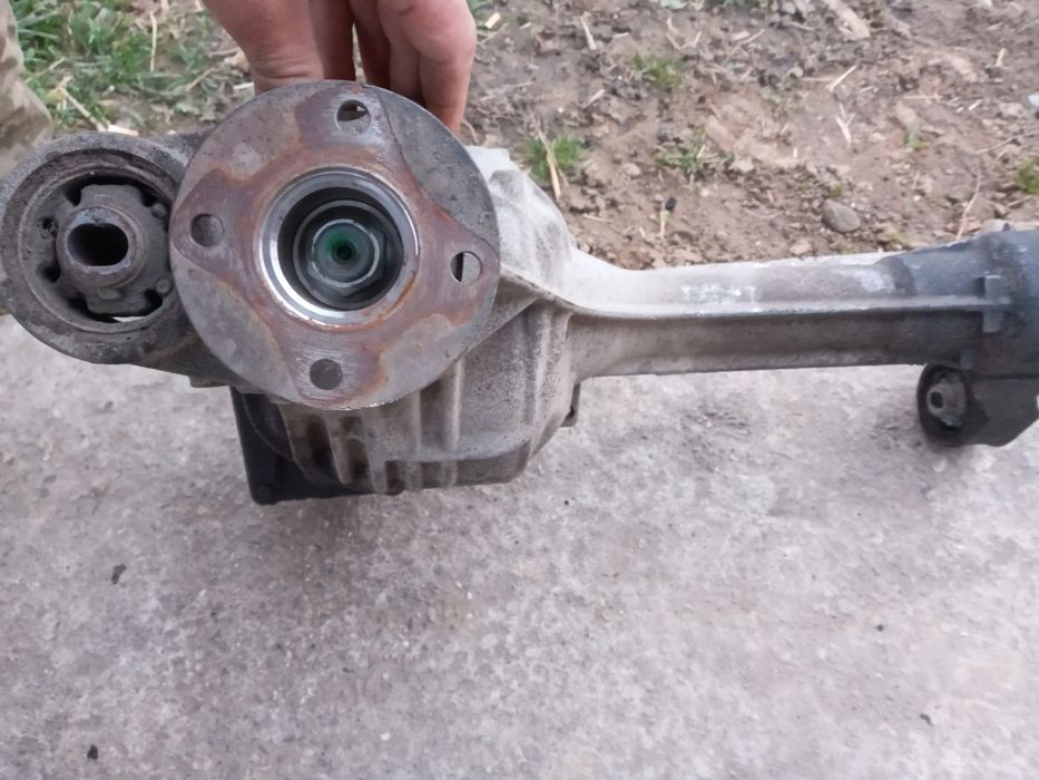 Передній міст Nissan Navara D40 Pathfinder (05-16) 2.5 DCI