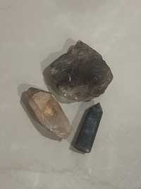 Природные камни в коллекцию 3 шт дымчатый кварц, лабрадор, кварц