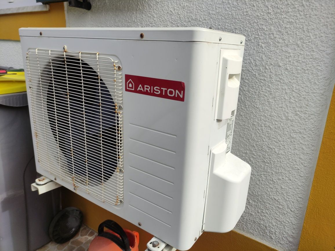 Bomba de calor para peças+ unidade exterior Ariston