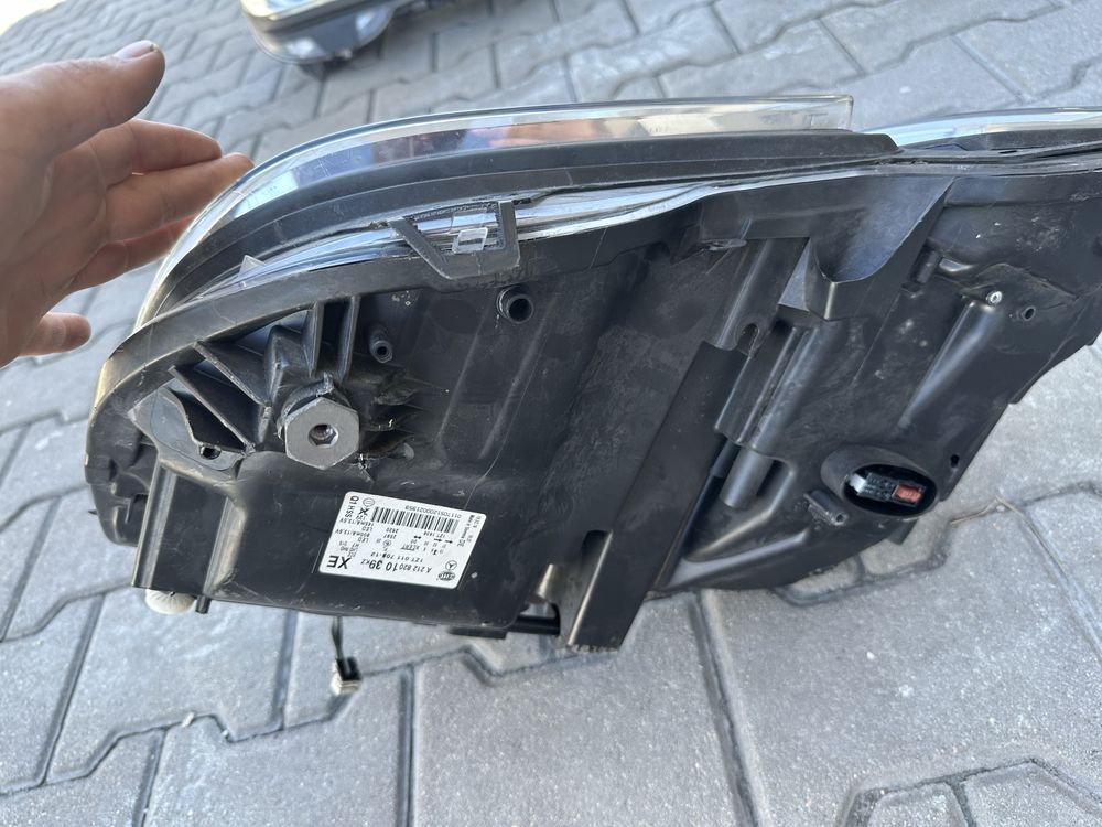 Lampa Reflektor Lewa Prawa Bi-Xenon Mercedes E-Klasa W212