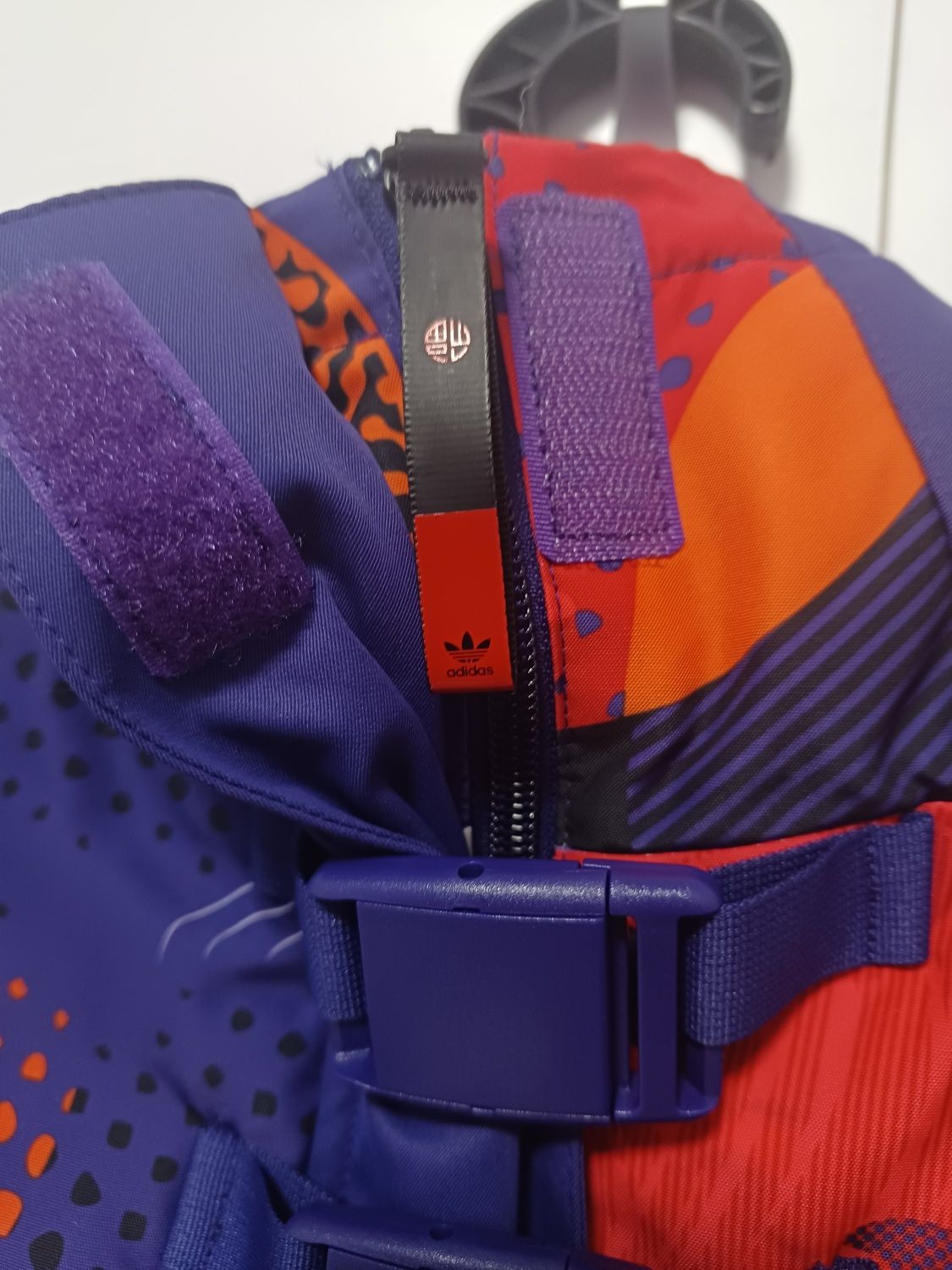 Парка adidas.ОРИГІНАЛ демісезонна