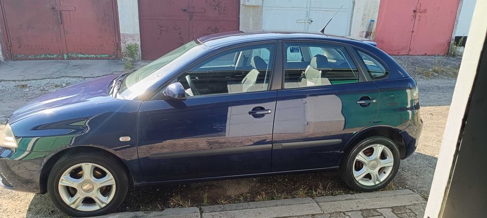 Sprzedam Seat Ibiza 1,4 benzyna 2008