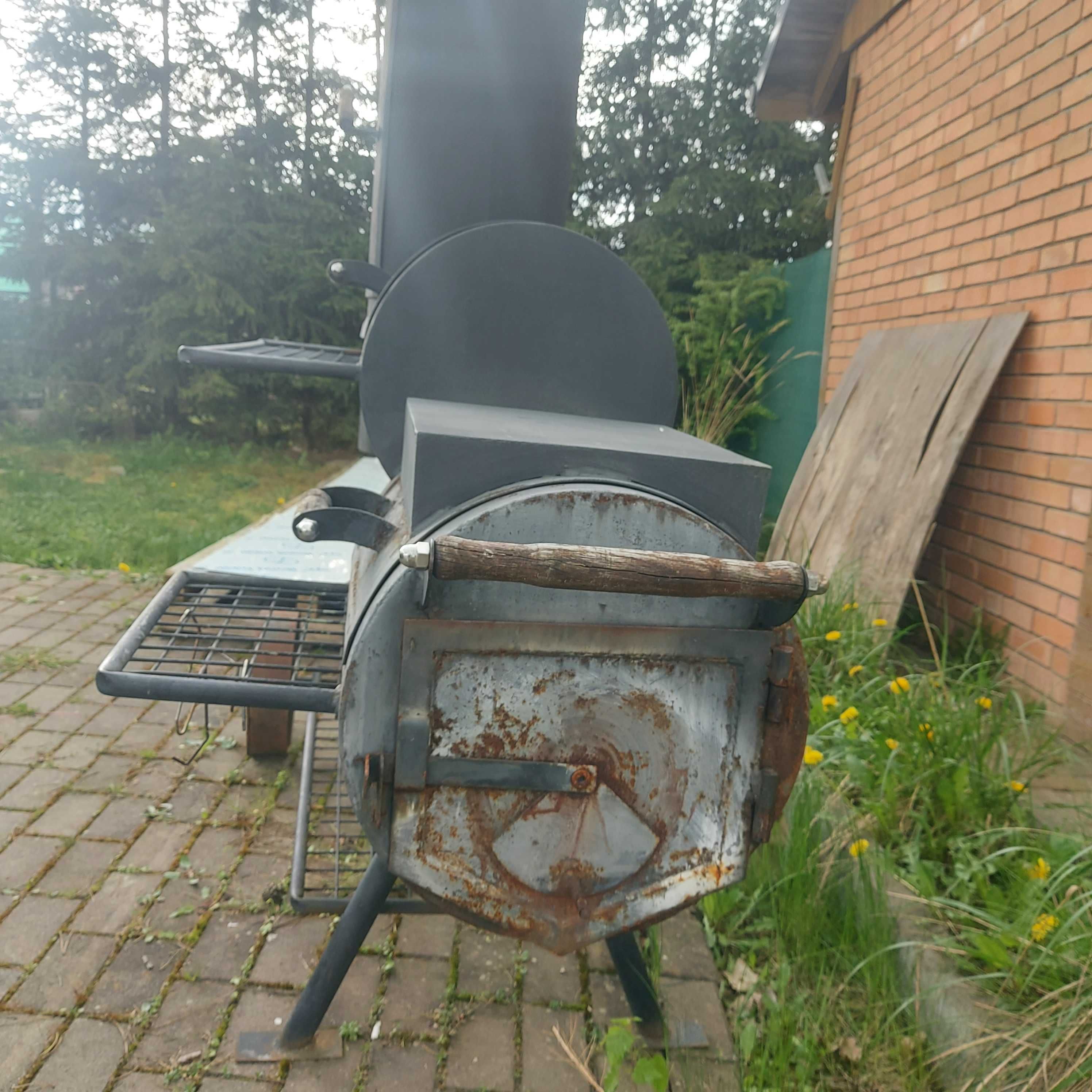 Do sprzedania stalowy Grill/Wędzarnia na drewno