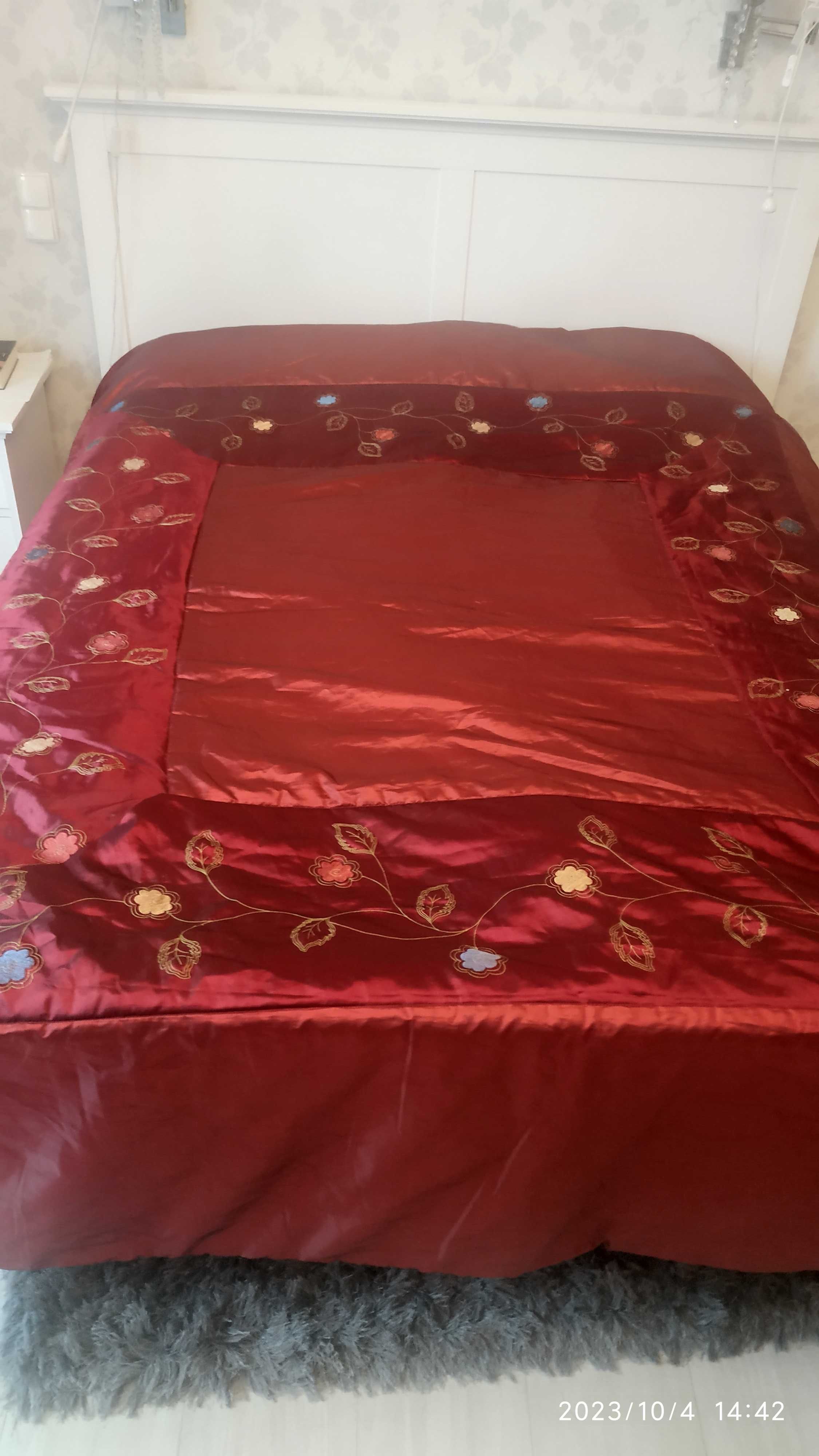 narzuta na łóżko, czerwona 245cmx 265cm