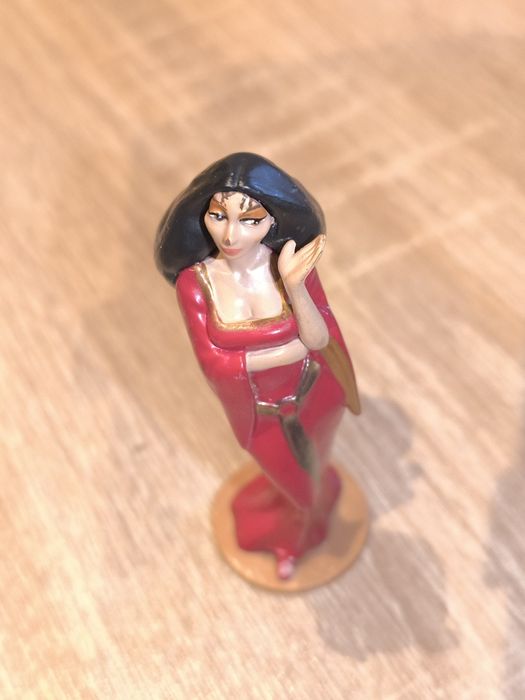 Matka Gothel/Zaplątani 2010/Disney/Figurka