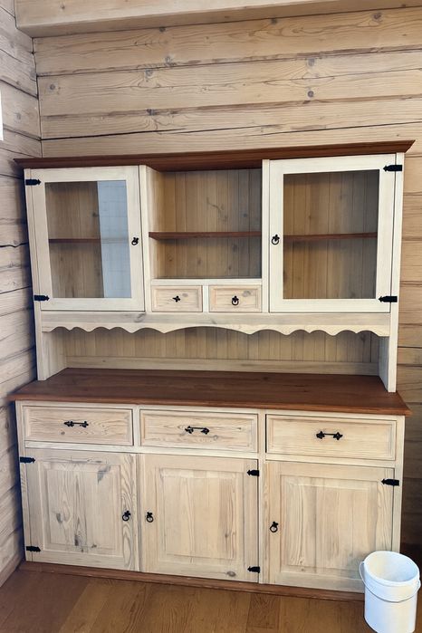 Kredens witryna regał drewniane lite drewno