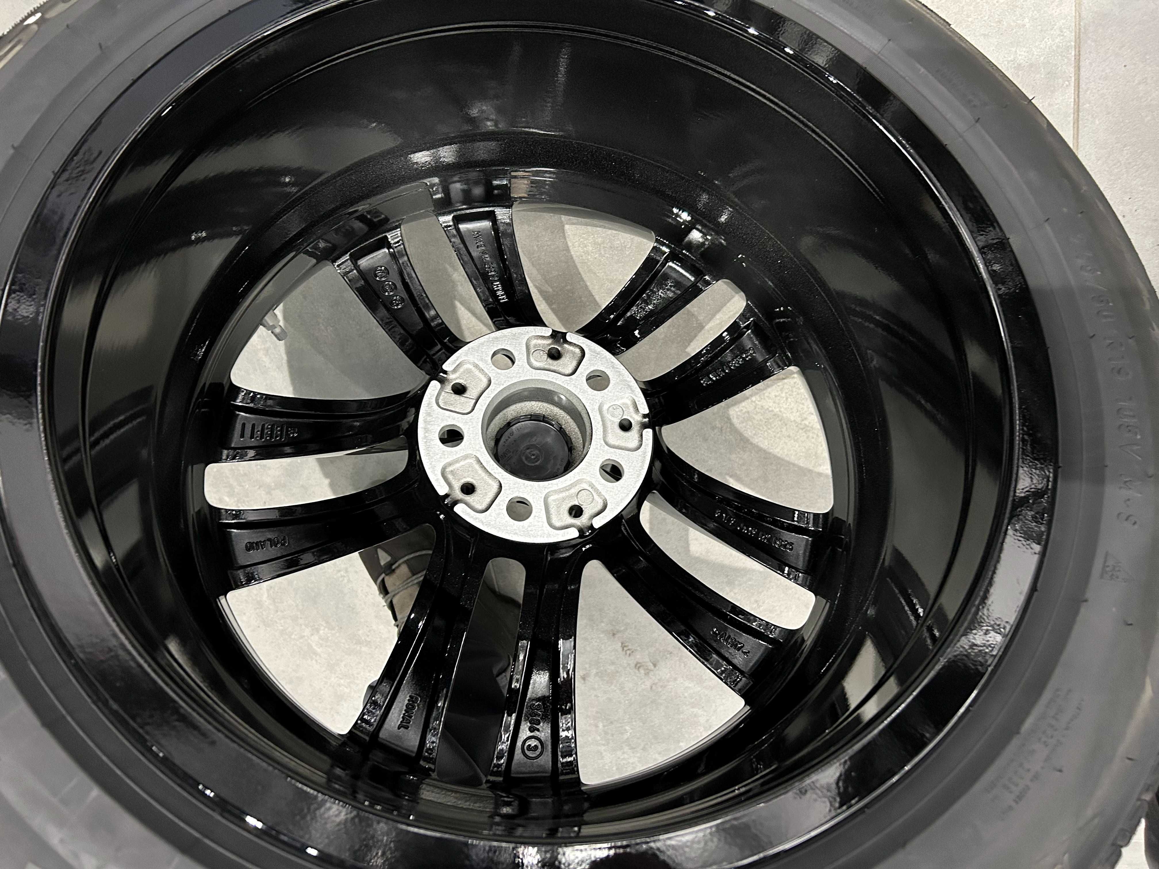 Oryginalne koła zimowe BMW 19 5x112 G01 G45 X3 G02 X4 Pirelli
