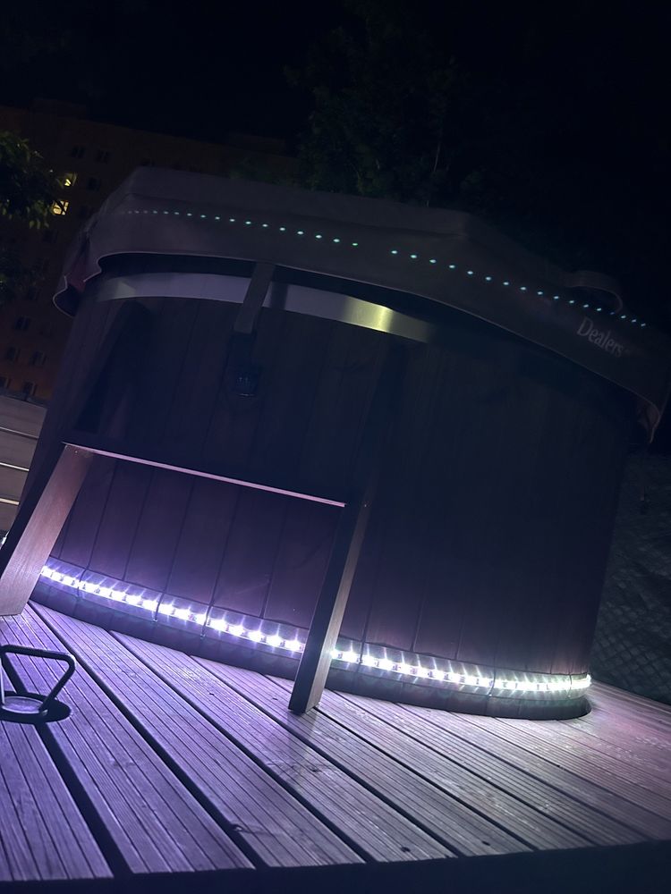 Mobilna Balia/ Jacuzzi do wynajecia / Spa w twoi ogrodzie