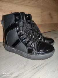 Buty jesienno zimowe 34