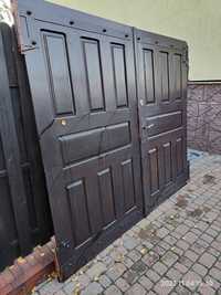 Drzwi garażowe, drewniane
