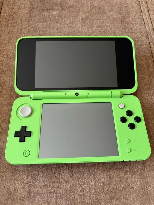 New Nintendo 2DS Minecraft Edition