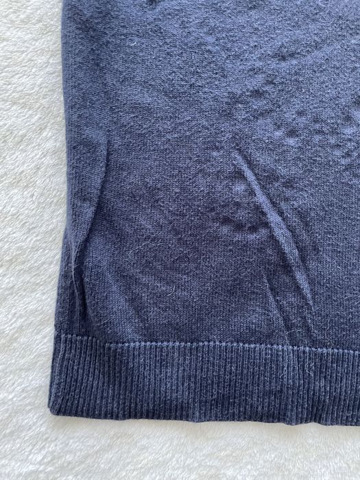 Malha azul escura da Guess