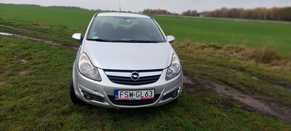 Sprzedam opelka corsa d