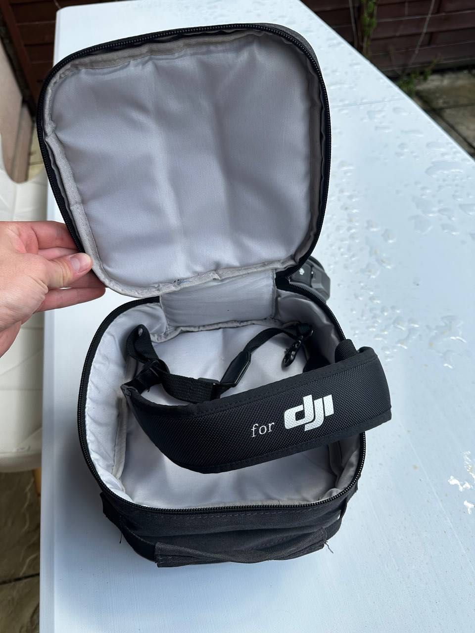 DJI Avata + DJI FPV Remote Controller 2 – komplet