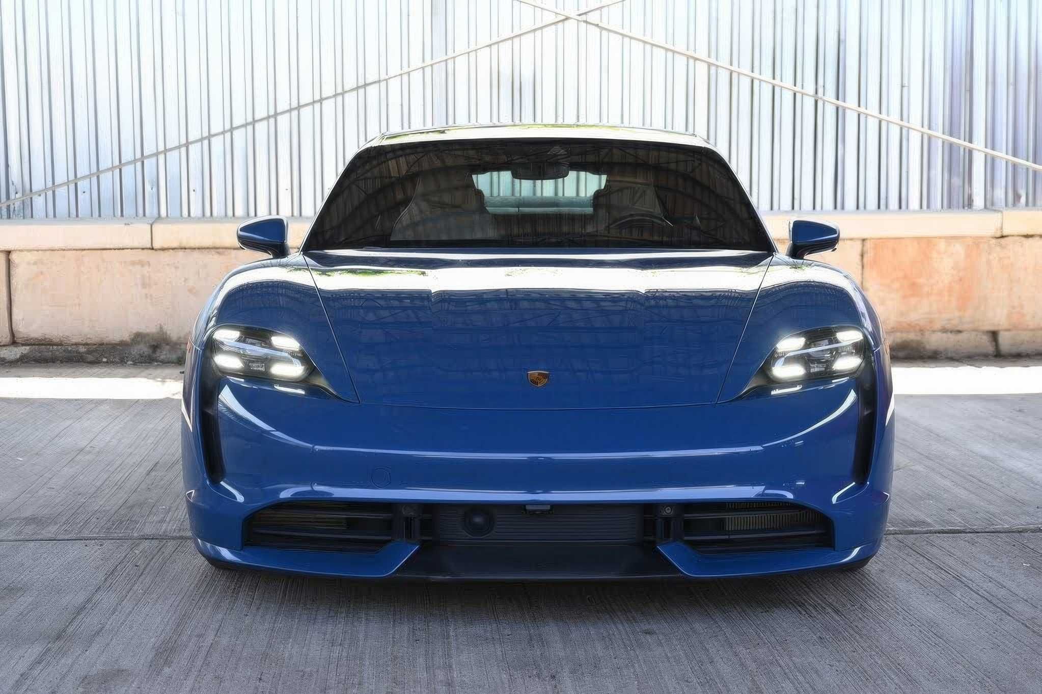 2021 Porsche Taycan Turbo AWD