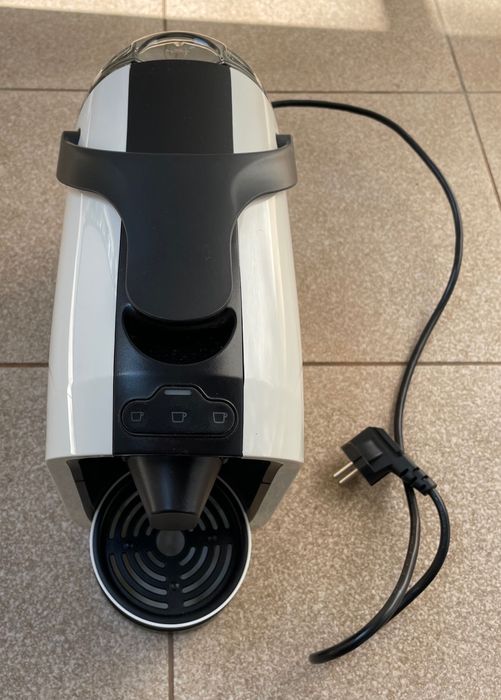 Ekspres Tchibo Cafissimo Pure White Stan Idealny