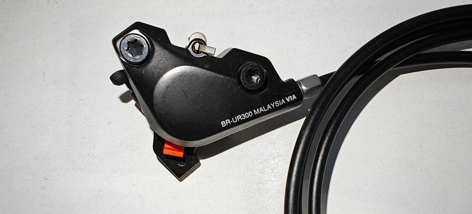 Hamulec tarczowy Shimano BL-MT201/BR-UR300 tylny