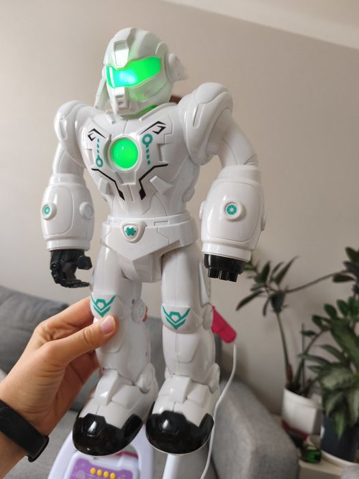 Robot chodzący zabawka