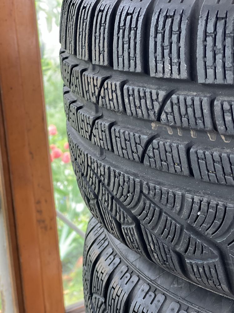 Резина 225/55/16 Pirelli