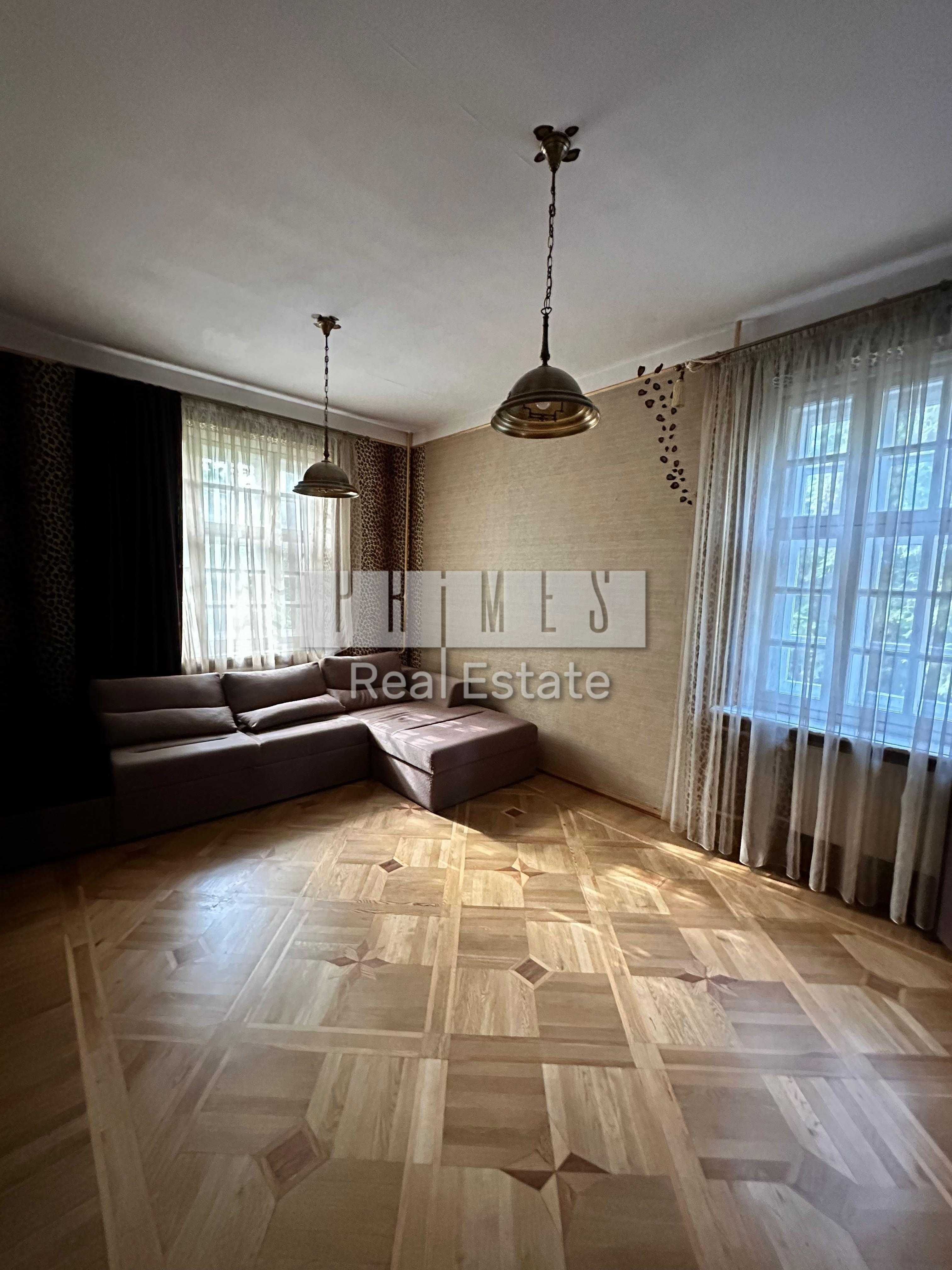 Продаж будинку 360м2, 16 соток, Тарасівка.  583$/m2