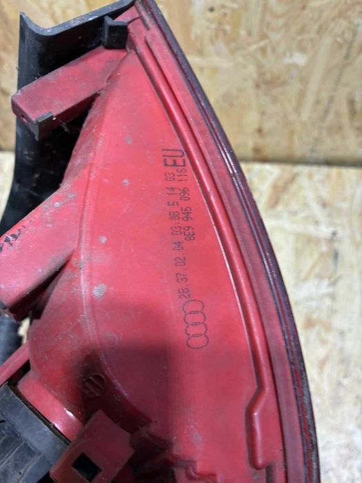lampa prawy tył prawa tylna audi a4 b6 kombi avant