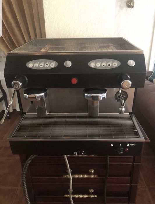 Кавоварка професійна аренда