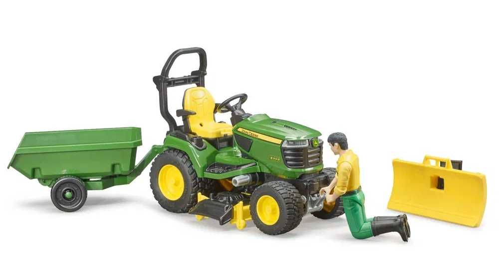 Bruder садовий трактор John Deere з причіпом та садівником. 62104