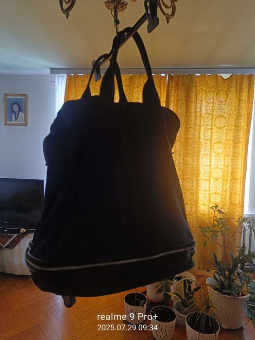 Torbę podróżną bardzo wygodną lekka sprzedam