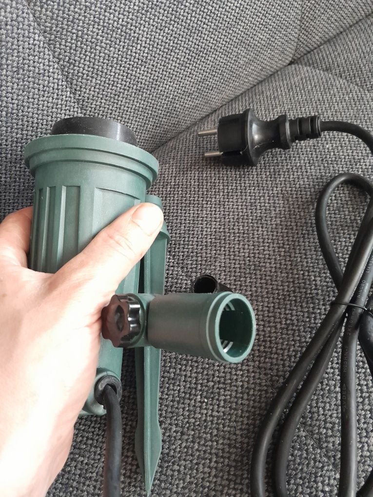 Oświetlenie ogrodowe sieciowe nowe polecam