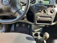 Vendo toyota yaris