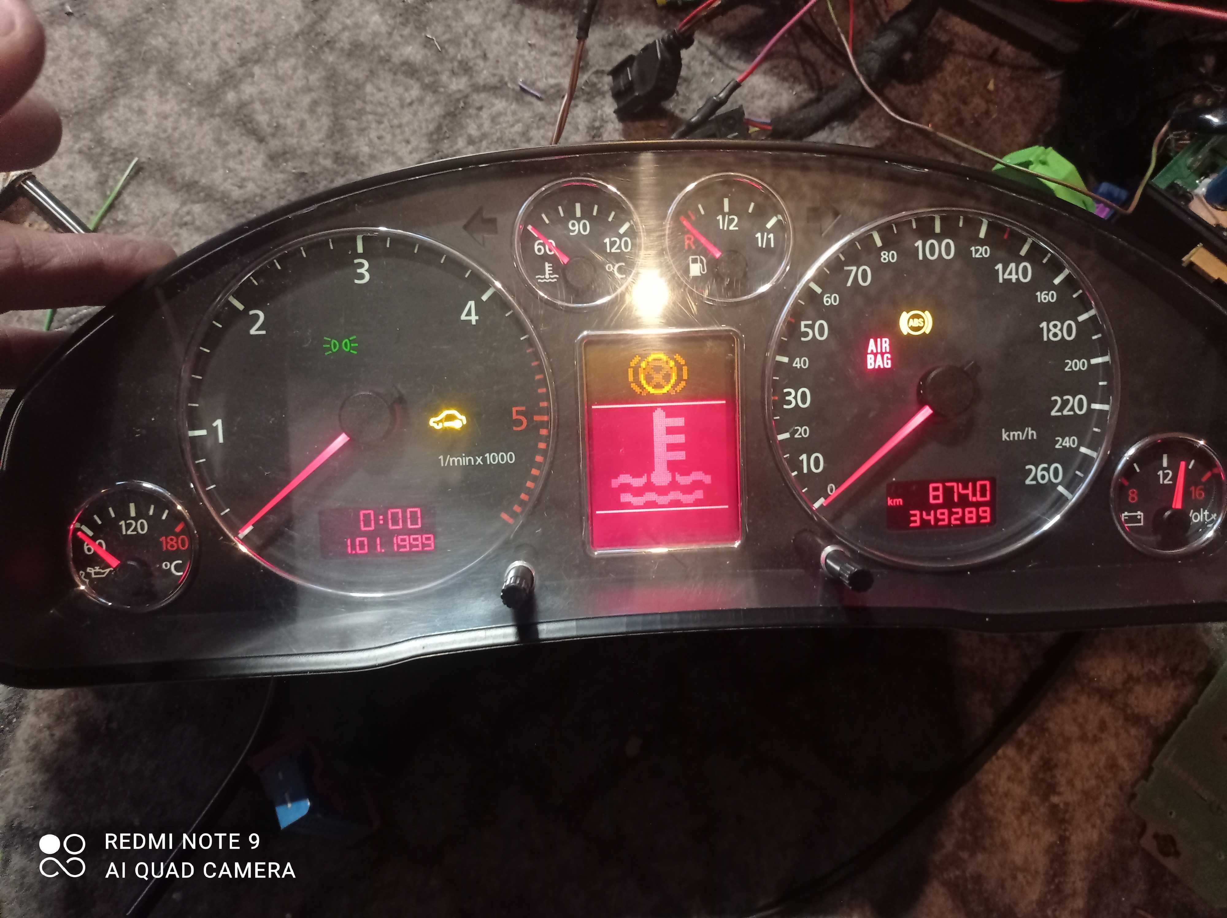 Audi a4 B5 licznik pełny fis lift 1.9 2.5 TDI vdo