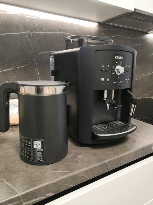 Кавомашина KRUPS EA8000 Крупс ЕА8000