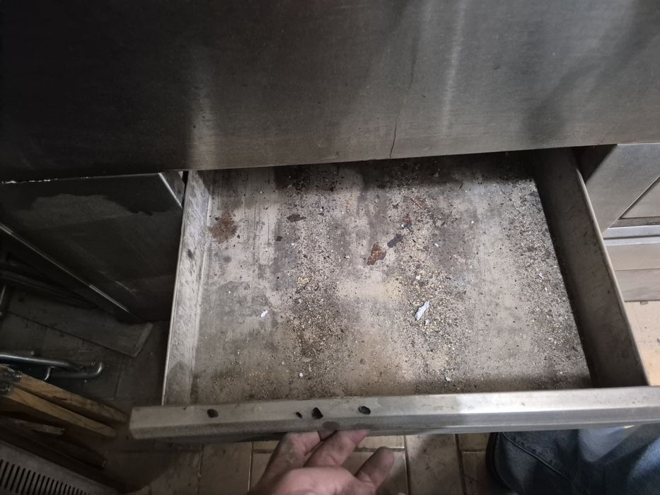 Churrasqueira rotativa 16 frangos