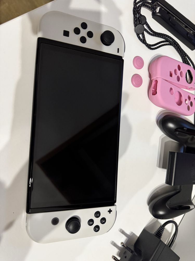 Nintendo Switch OLED como nova