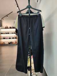 Штани Toteme Press Creased Drawstring Trousers Black