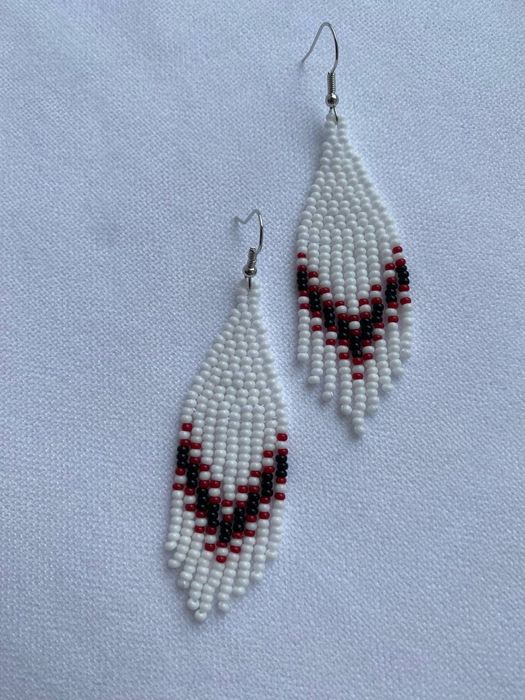 Сережки китиці з бісеру