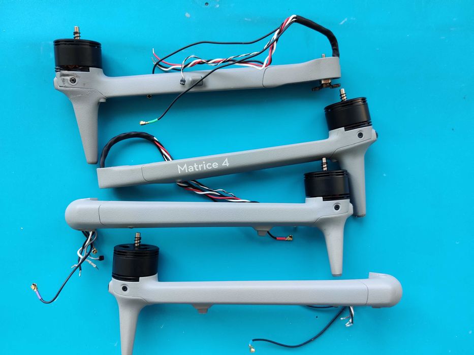 Мотори промені DJI Matrice 4T 4E motor промінь луч матрас 4