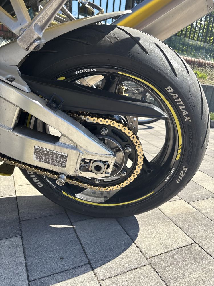 Honda 954 CBR 2003r.