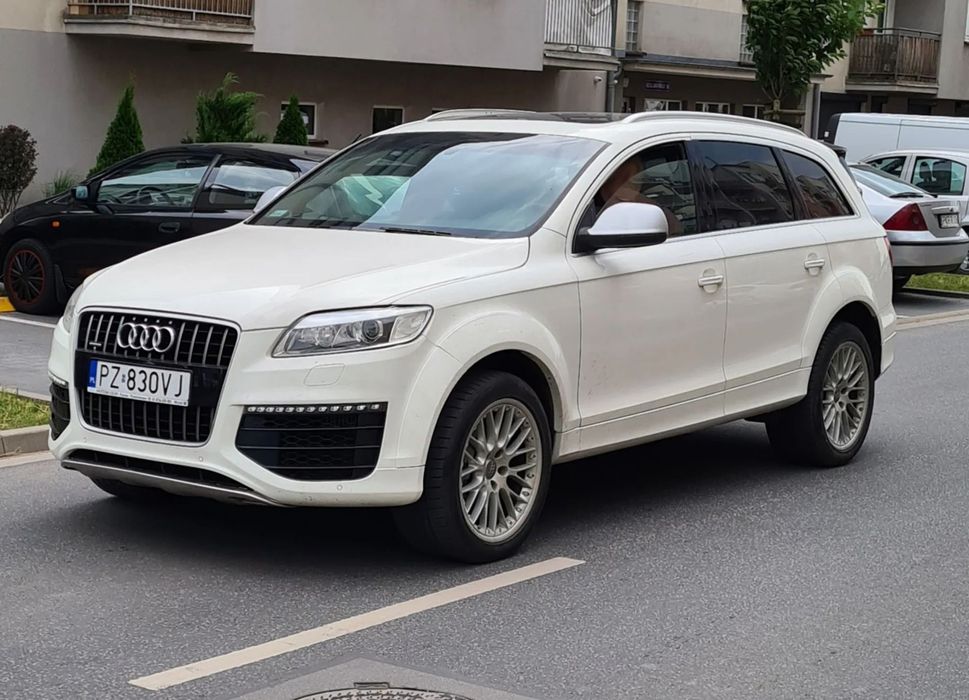 Audi Q7 Audi Q7 V12 6L Diesel 500 KM Bardzo zadbany i niespotykany model.