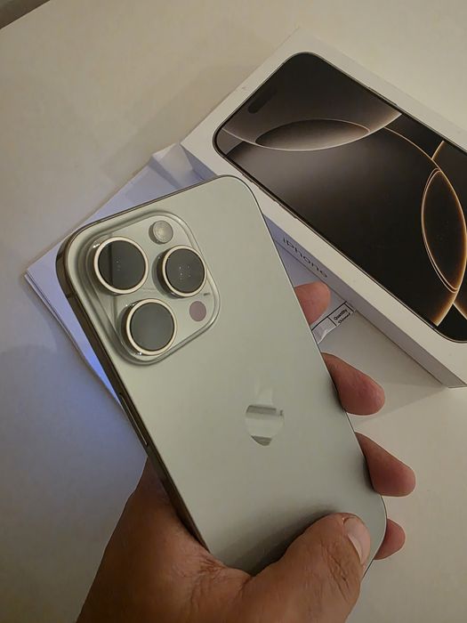 16 PRO MAX 256Gb - Como Novo