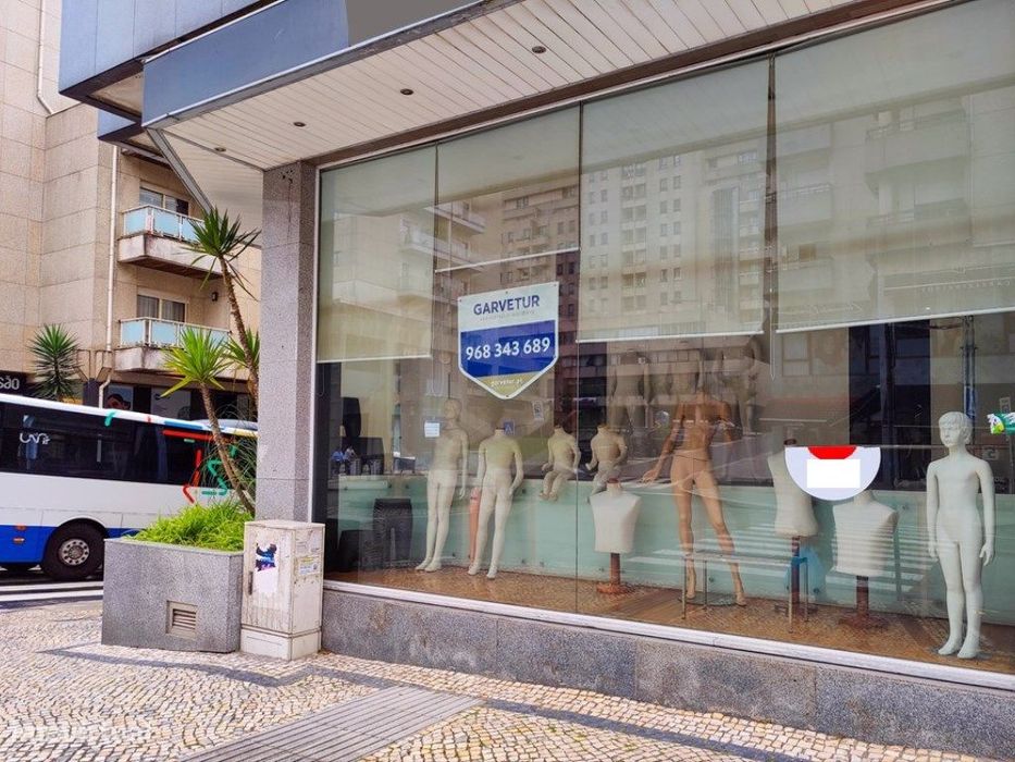 Galerias no Centro da Cidade de S. João da Madeira