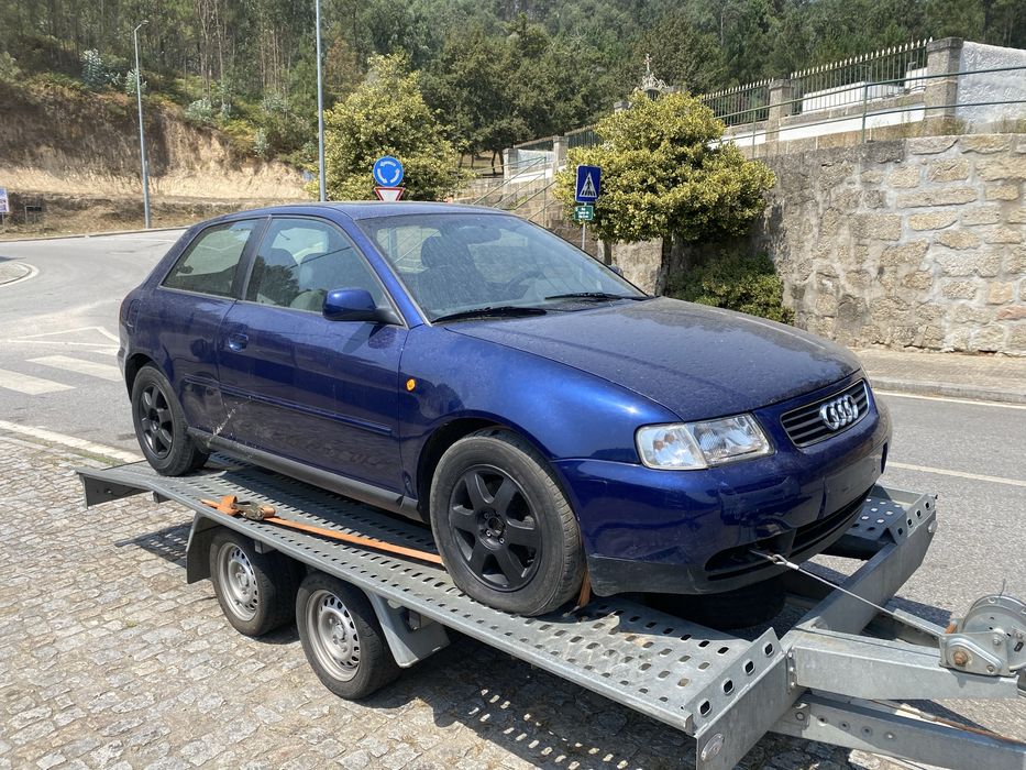 Vendo Audi 8l VP 110 ás peças